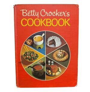 Vintage 1972 Betty Crocker’s Cookbook Sears Edition Hardcover Big Red Cookbook